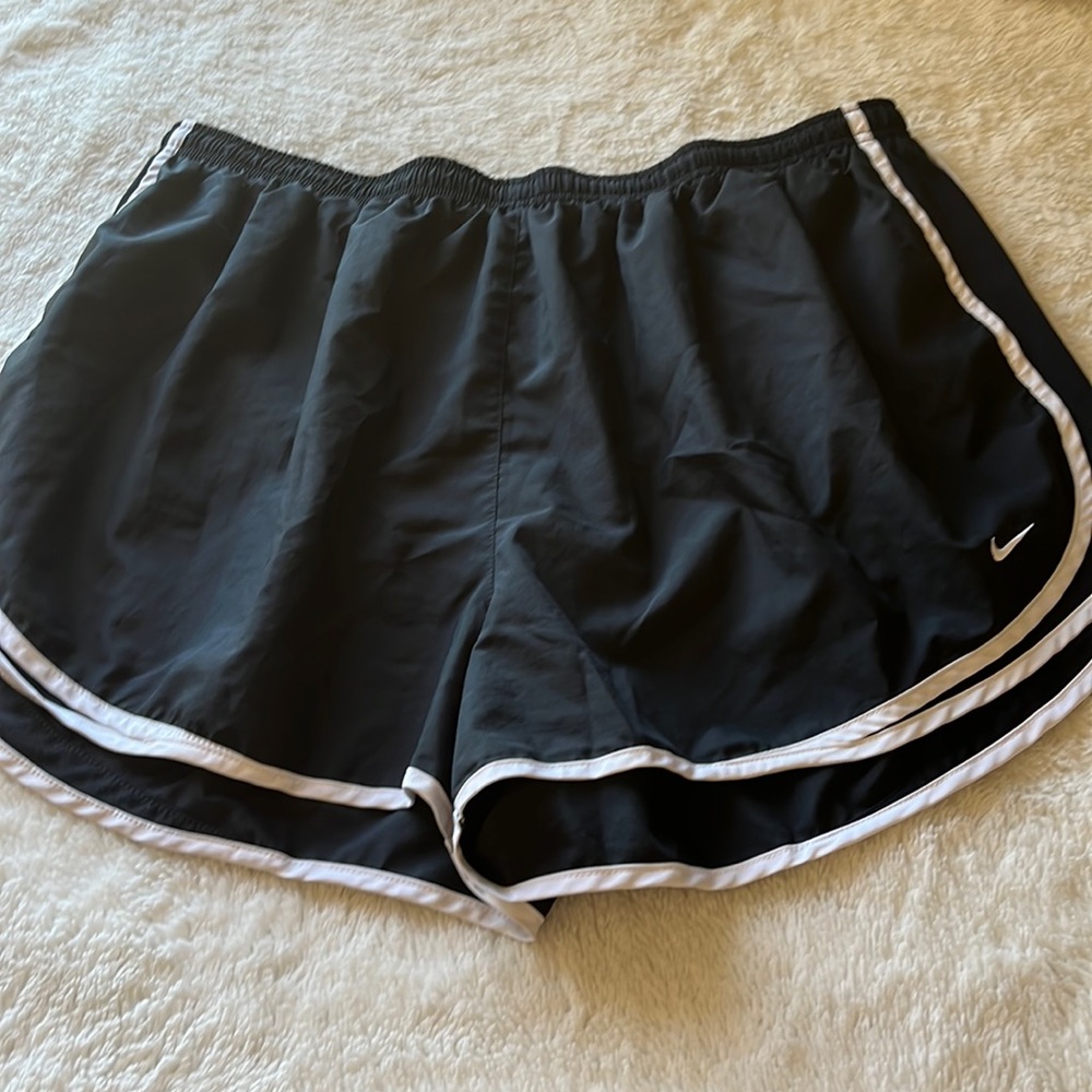 EUC Nike Dri-Fit Shirts